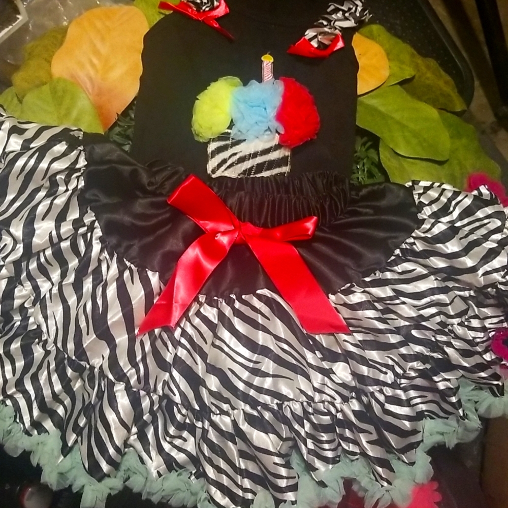 Girls happy birthday tutti alfit